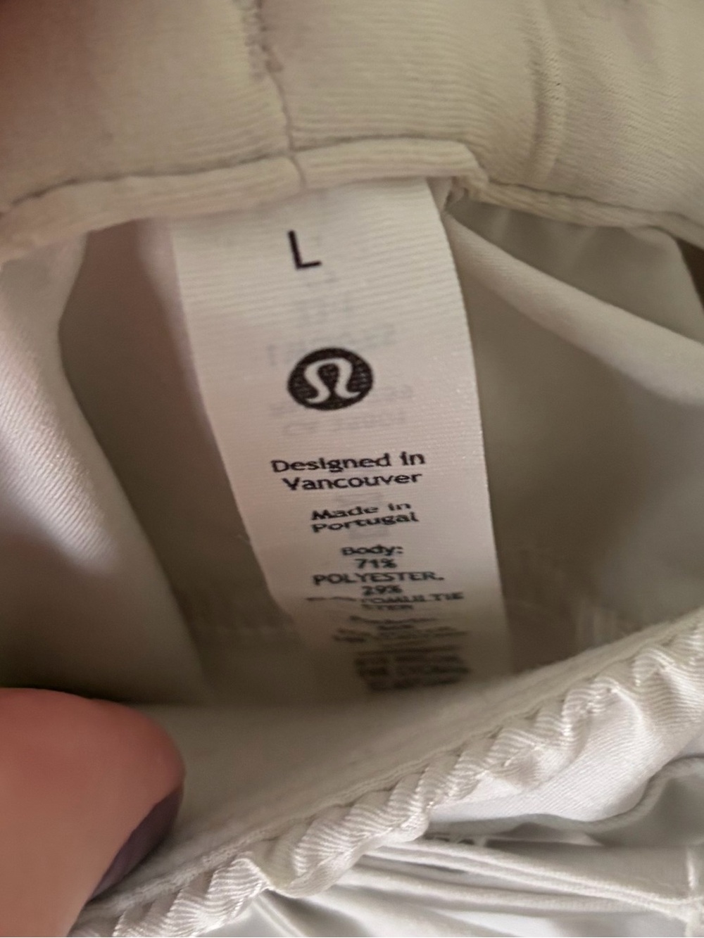 62. Size Large LULULEMON Ivory High Rise Side Slit Skirt - Picture 3 of 8